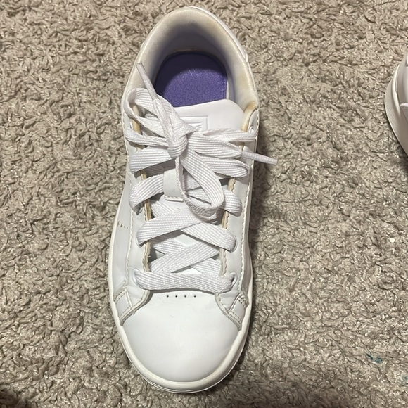 Girls shoes - Picture 2 of 8